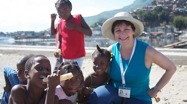 volunteer mary ann